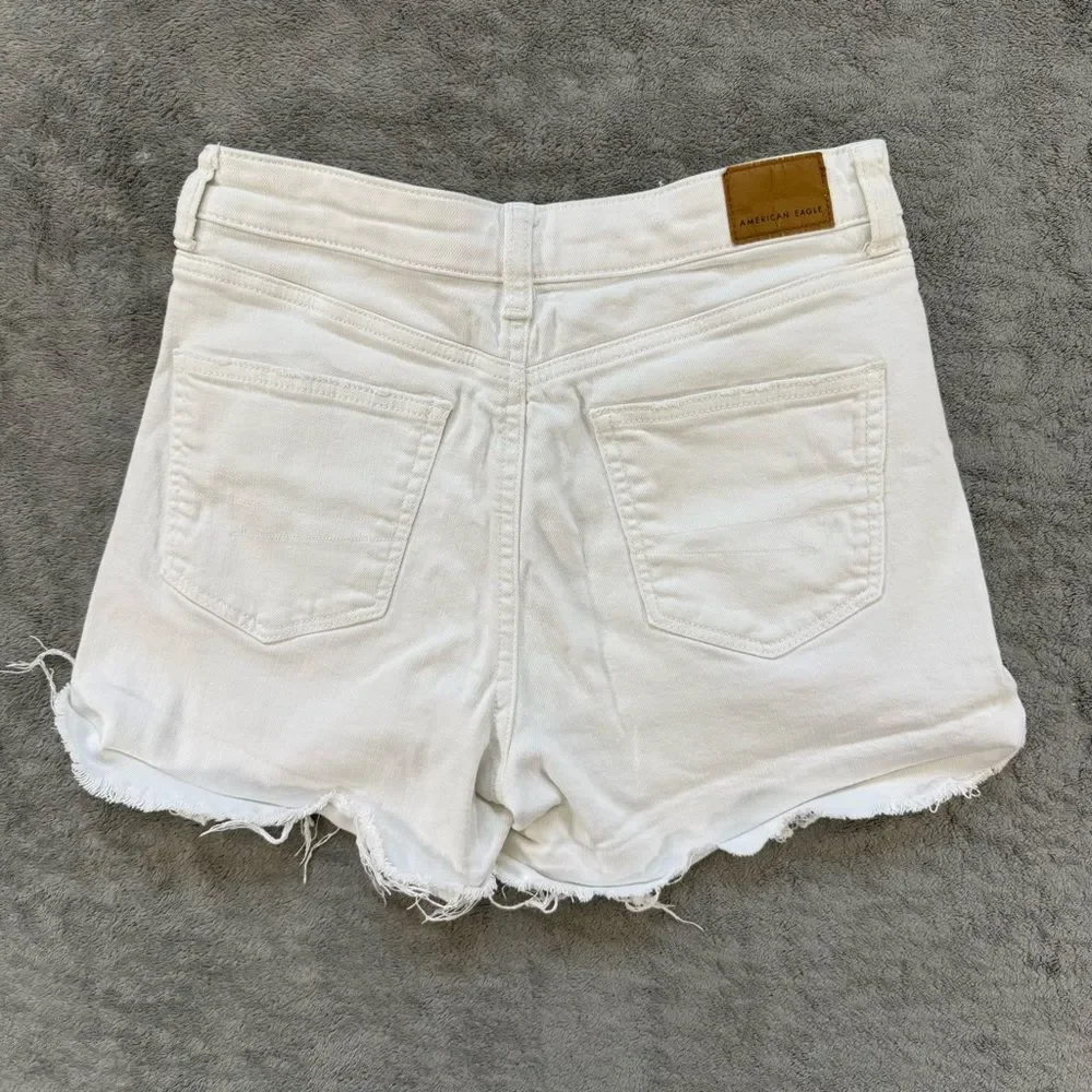 American Eagle Women’s Mom Short‎ White Distressed Fringe Boho Festival Size 4